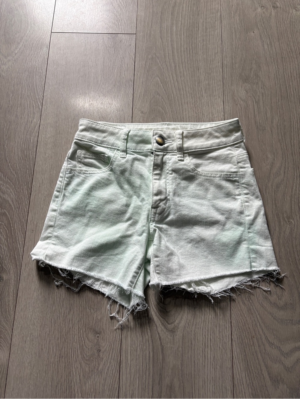 American Eagle Outfitters White High-Rise Frayed Hem Denim Shorts